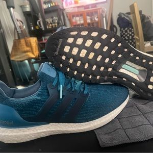 Adidas ultra boost size 9.5
